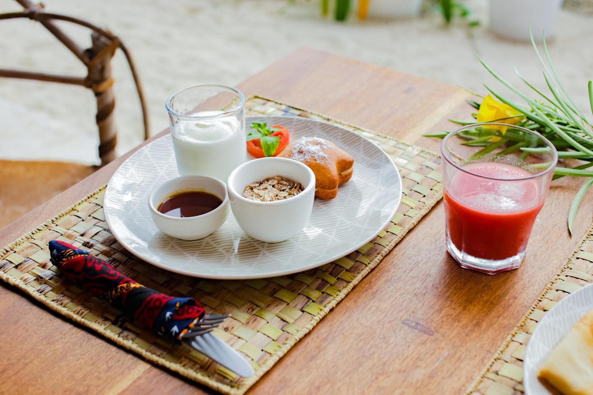 Kupaga Villas Boutique Hotel - Adults Only จัมเบียนี ภายนอก รูปภาพ